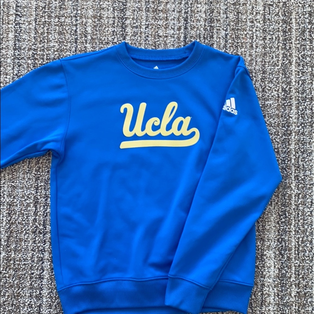 UCLA Bruins sweatshirt